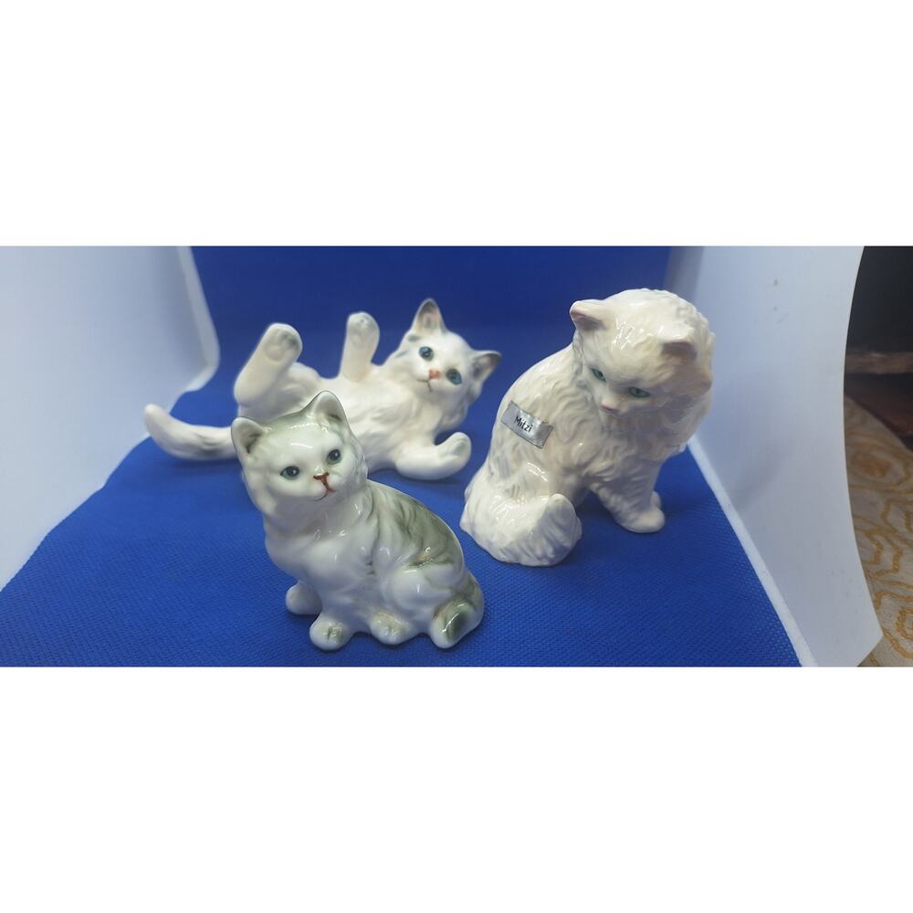 3 vintage porcelain cat figurines- goebel mitzi CK13- lefton H1513- enesco